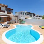 וילה Eric With A Private Stunning Heated Pool *