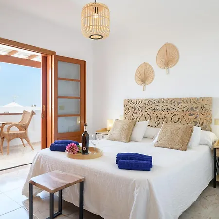 Eric With A Private Stunning Heated Pool Villa Puerto del Carmen (Lanzarote)